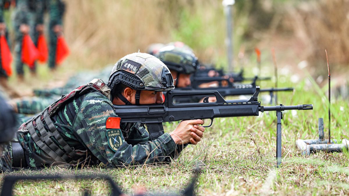 Strzela bez huku i ognia. Chińczycy stworzyli broń przyszłości? (zdj. ilustracyjne)