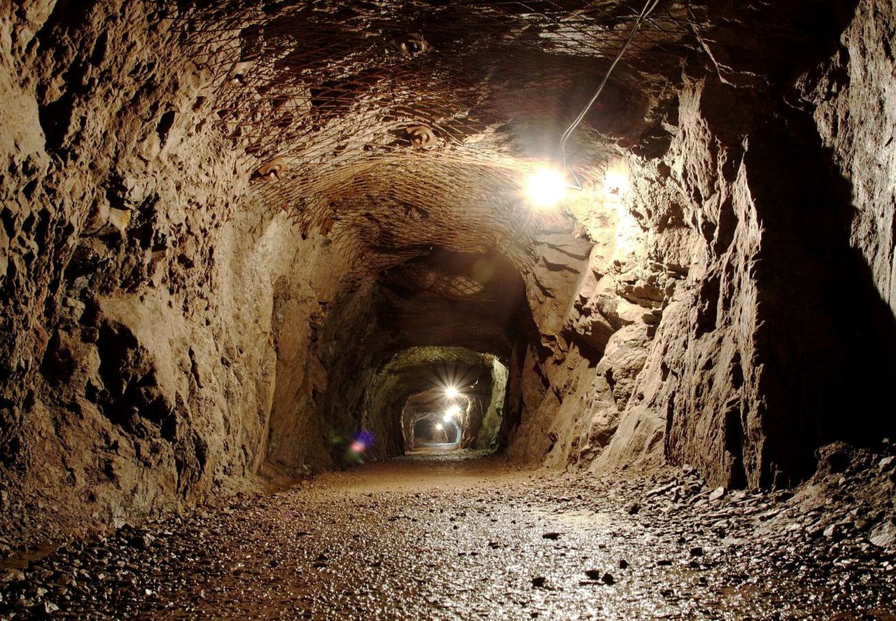 Wieści o złotym pociągu. Tu się wykoleił. Wciąż znajdują fragmenty