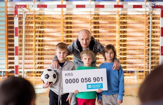 Michał Pazdan zachęca do przekazywania 1 proc. podatku na SOS Wioski Dziecięce (wideo)