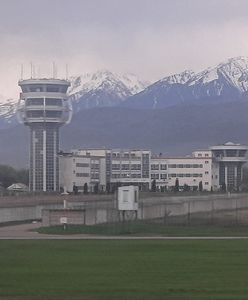 Awaryjne lądowanie w Ałmatach. Na pokładzie samolotu zmarł pasażer