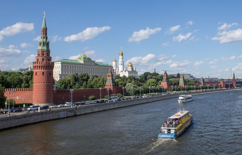 Marek W. miał utrzymywać kontakty z oficerami wywiadu działającymi pod przykryciem dyplomatycznym w ambasadzie w Warszawie.