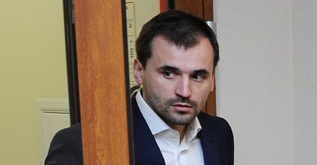 Dubieniecki mimo zakazu wyjedzie z Polski. "Decyzja jest wynikiem sytuacji nadzwyczajnej"