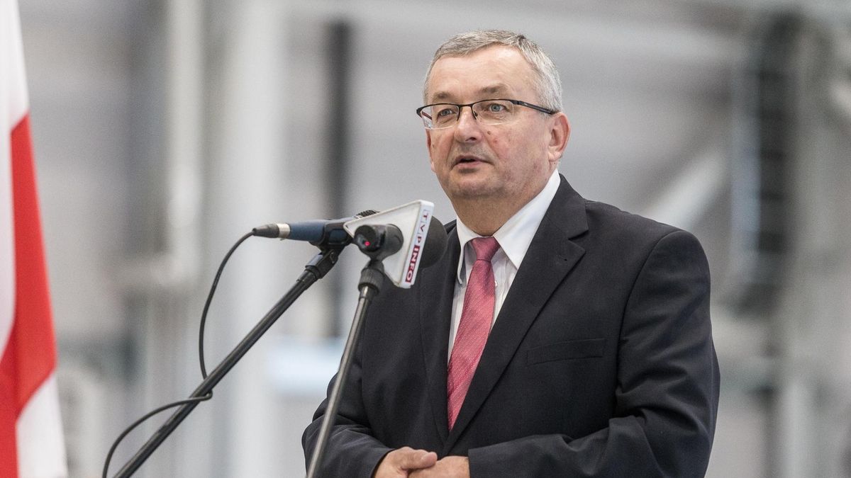 W 2023 roku trasa S1 ma być gotowa - zapowiada minister Adamczyk.