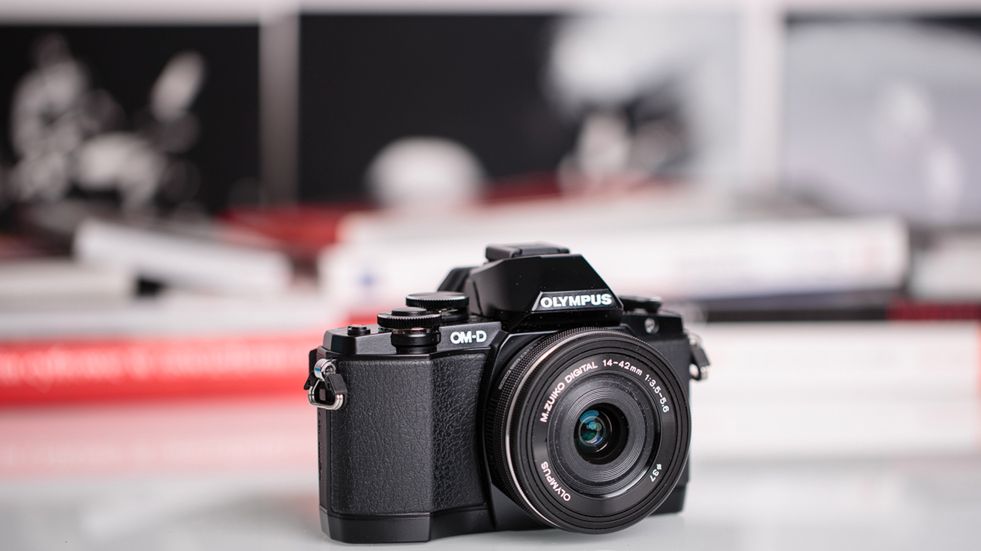 Olympus OM-D E-M10 - dopracowany, rozsądny i piękny  [test] 1