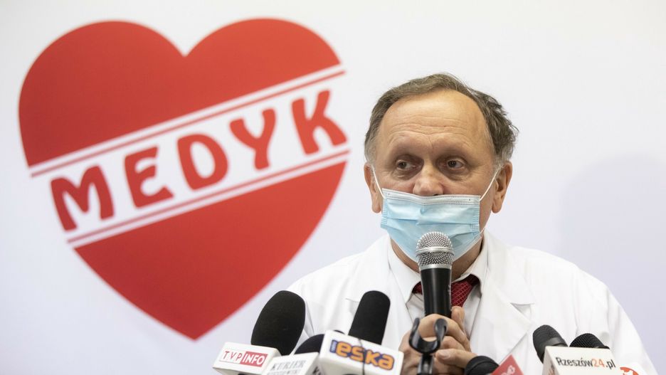Szczepienia w Rzeszowie. Dr Stanisław Mazur zaprzecza, że szczepienia maja związek z wyborami prezydenckimi w mieście