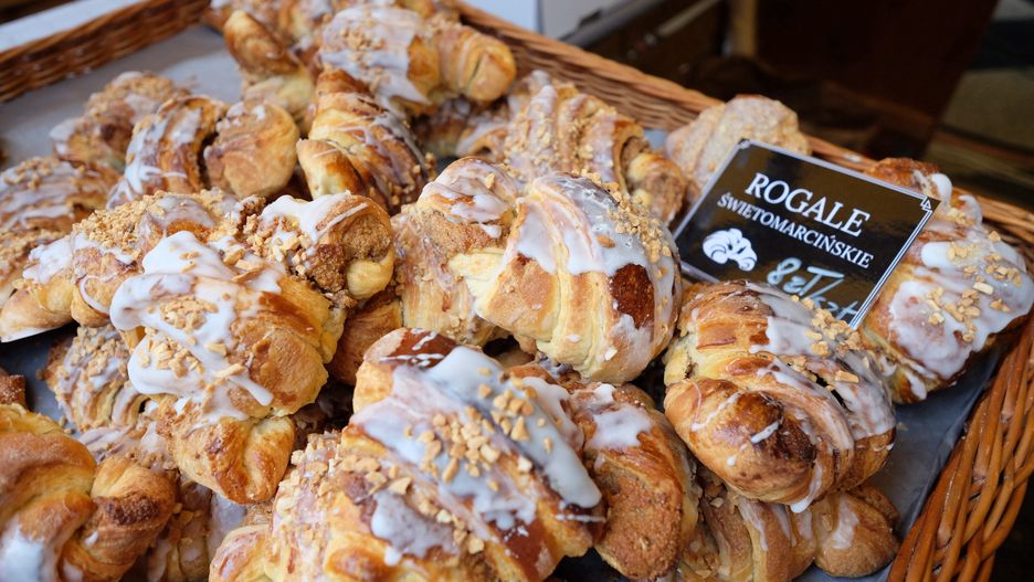 Poznań. Mniejsza produkcja rogali świętomarcińskich
