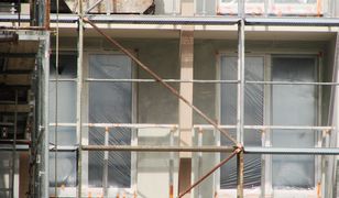 Od lat żyją za płachtami. "Ludzie już mają stany depresyjne"