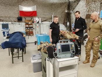 Terroryzm i wojna hybrydowa. Ministerstwo planuje szkolenia medyków