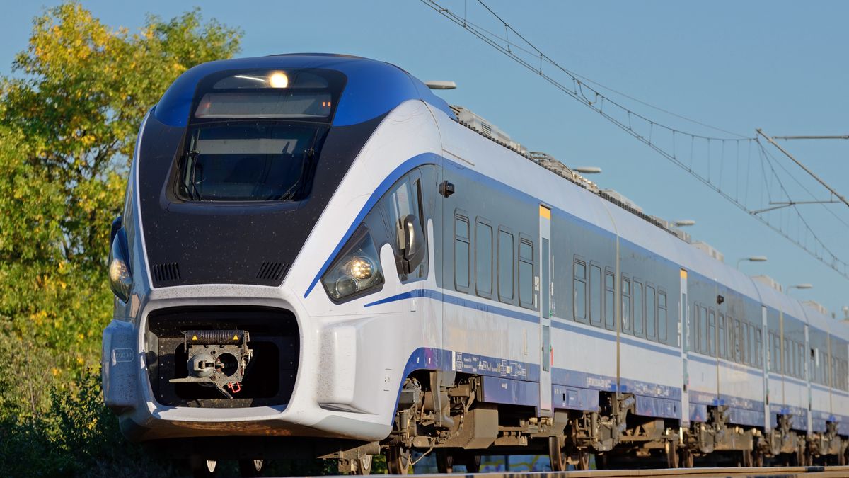 Utrudnienia na kolei przez upały. Ponad 130 odwołanych pociągów