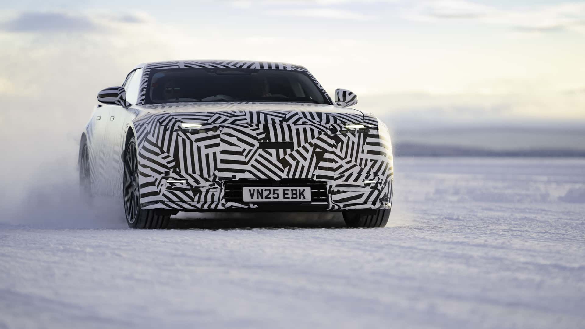 Nowy Jaguar podczas zimowych testów