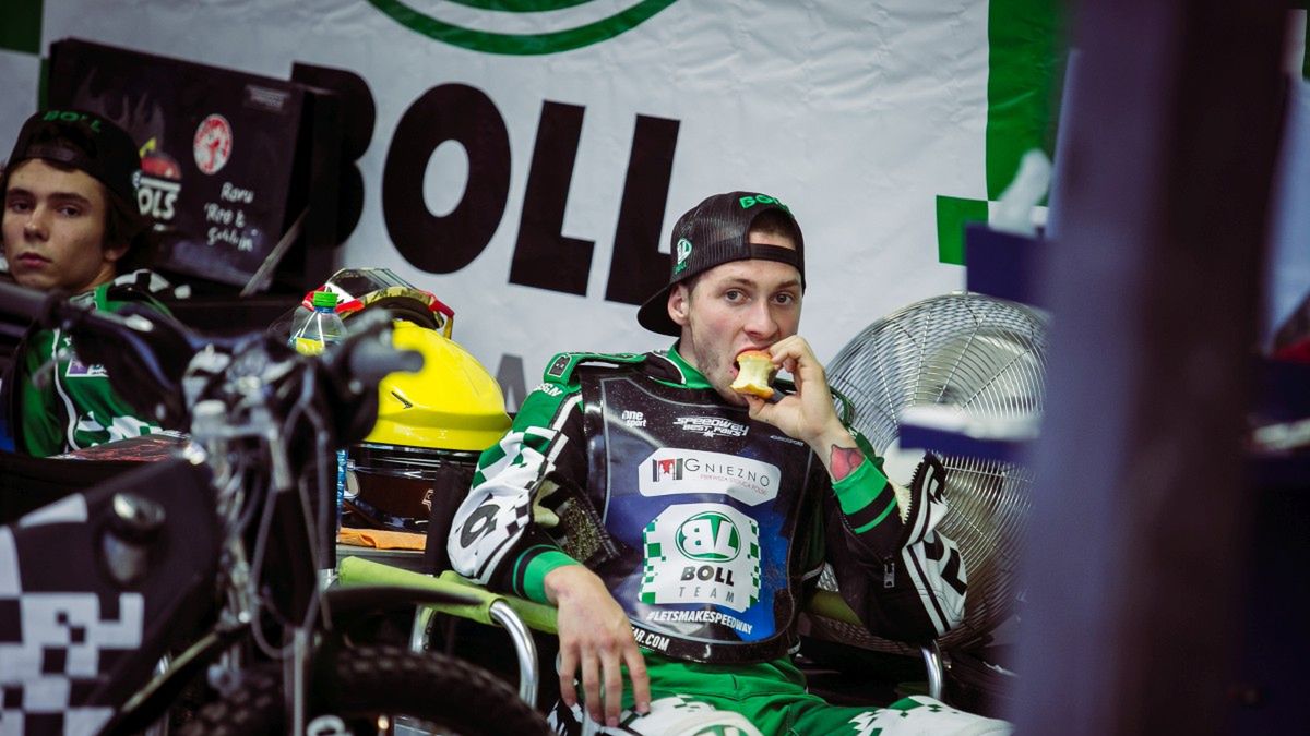 WP SportoweFakty / Tomasz Kordys / Na zdjęciu: Kacper Woryna w parku maszyn