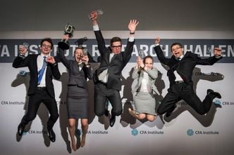 Polscy studenci wygrali ogólnoświatowy konkurs finansowy CFA Institute Research Challenge