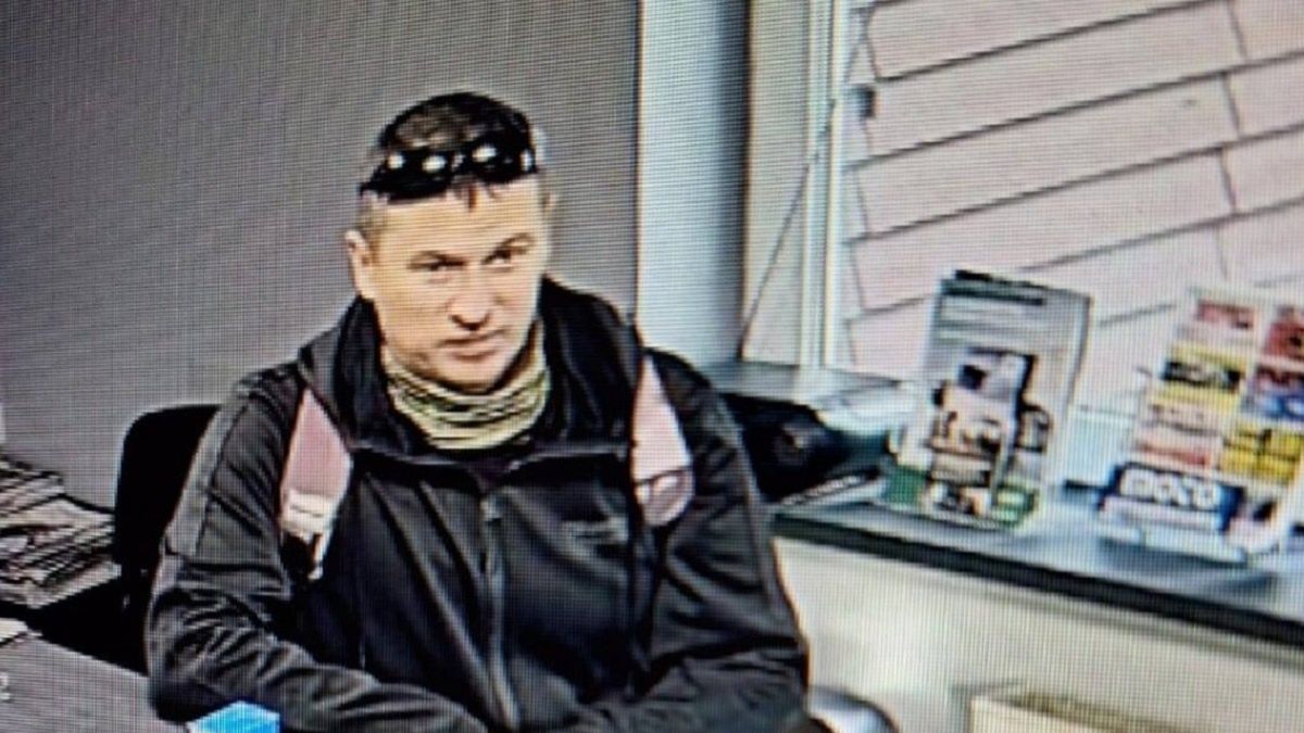 Grzegorz Borys jest poszukiwany przez policję. Podejrzewa się go o morderstwo synka. 