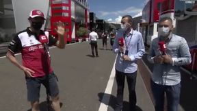 "Witam i o zdrowie pytam". Tak wyluzowanego Roberta Kubicy jeszcze nie było