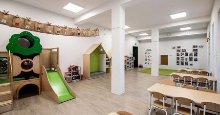 Na Wrotkowie powstaje przedszkole i szkoła podstawowa na 275 dzieci. Za inwestycję odpowiada fundacja