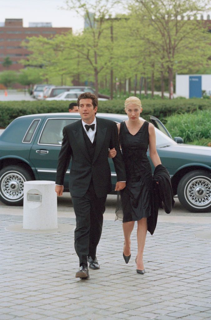 Stylizacje Carolyn Bessette-Kennedy