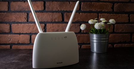 Router LTE w cenie modemu? Recenzja Tenda 4G07 z obsługą LTE Cat. 4