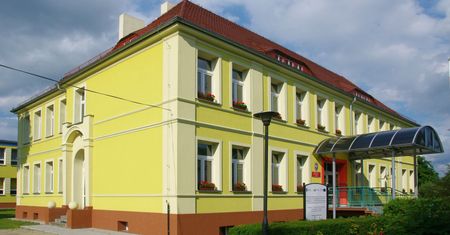Gimnazja do likwidacji. Czy teraz będzie trzeba zwrócić dotacje unijne na ich budowę?