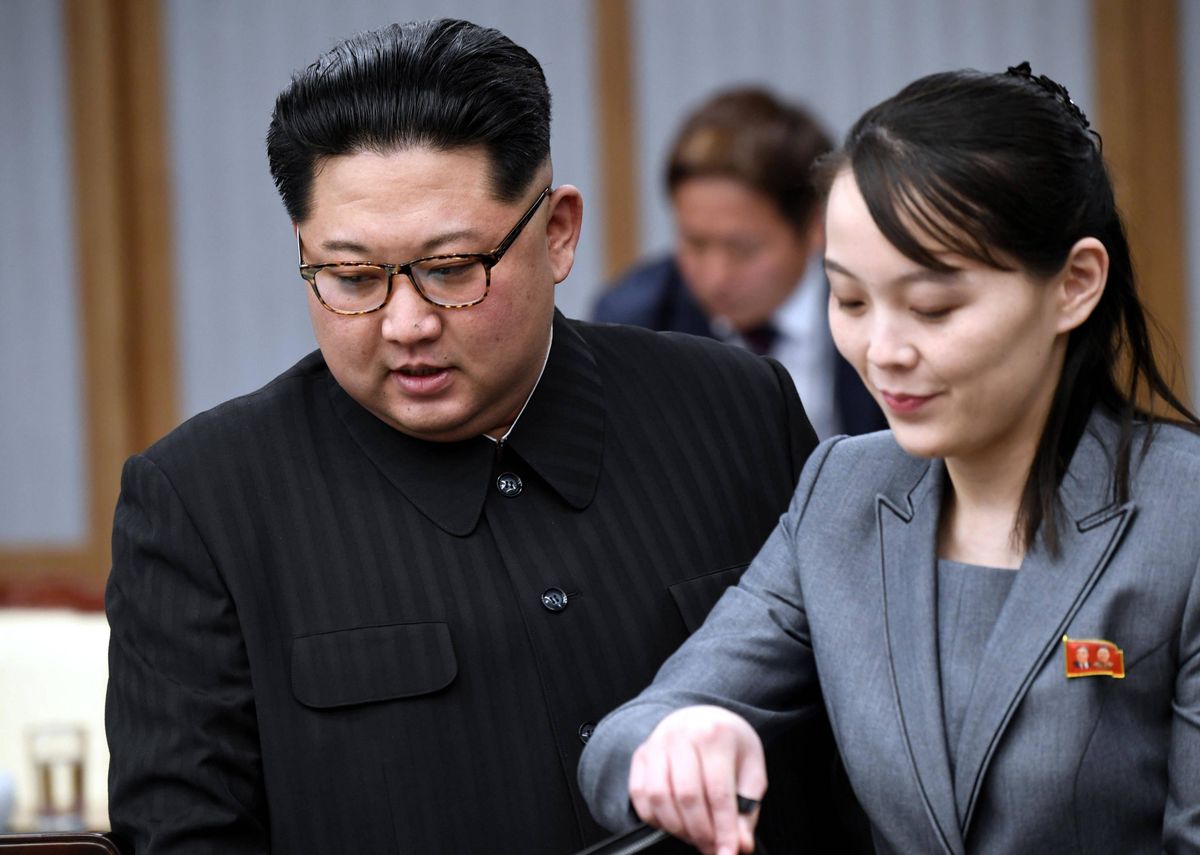 Kim Dzong Un z siostrą  Kim Yo Jong