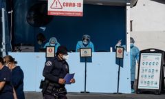 Koronawirus. USA. Pacjent z COVID-19 śmiertelnie pobił współlokatora z oddziału szpitalnego