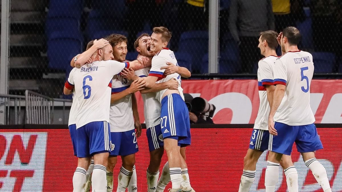 Getty Images / Mike Kireev/NurPhoto / Na zdjęciu: piłkarze reprezentacji Rosji