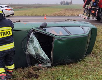 Stabrów: Strażak po służbie udzielił pomocy ofierze wypadku