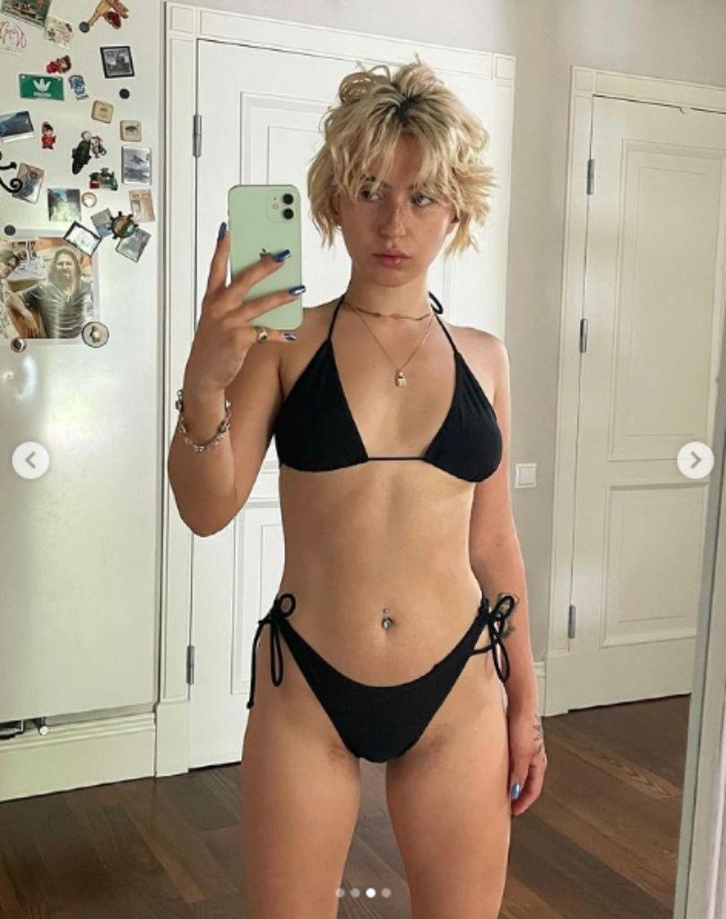 Córka Kasi Kowalskiej pozuje w bikini