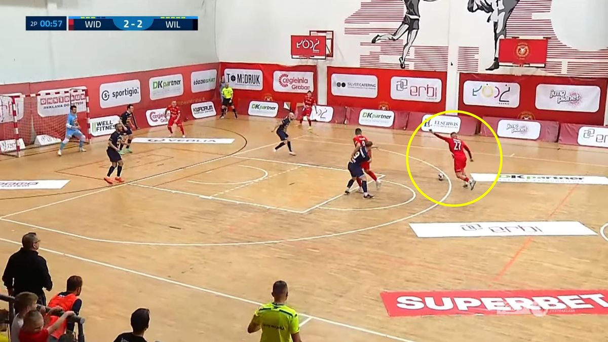 Zdjęcie okładkowe artykułu: YouTube / Futsal Ekstraklasa / Gol Kucharskiego na wagę play-offów