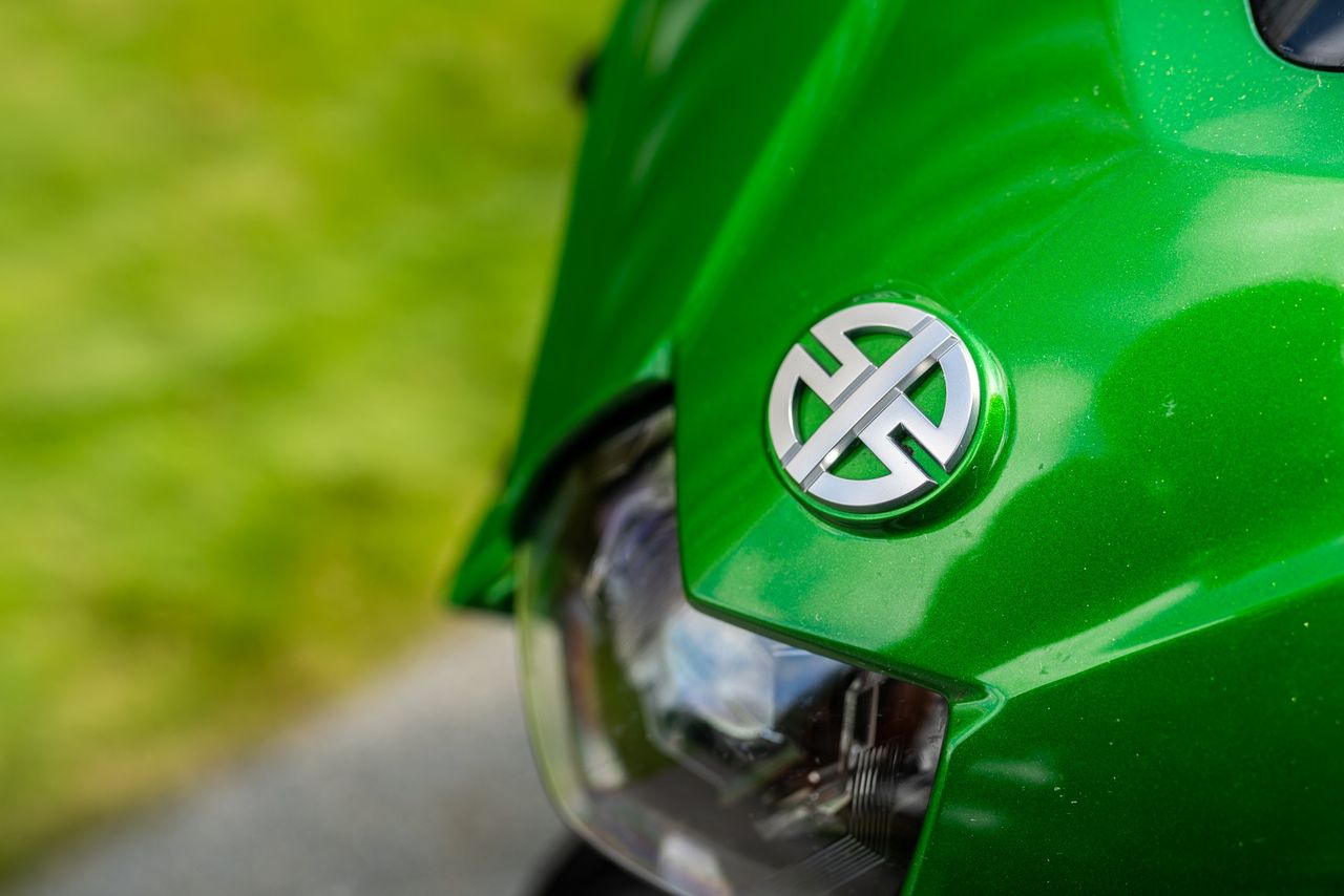 Kawasaki Ninja H2 SX