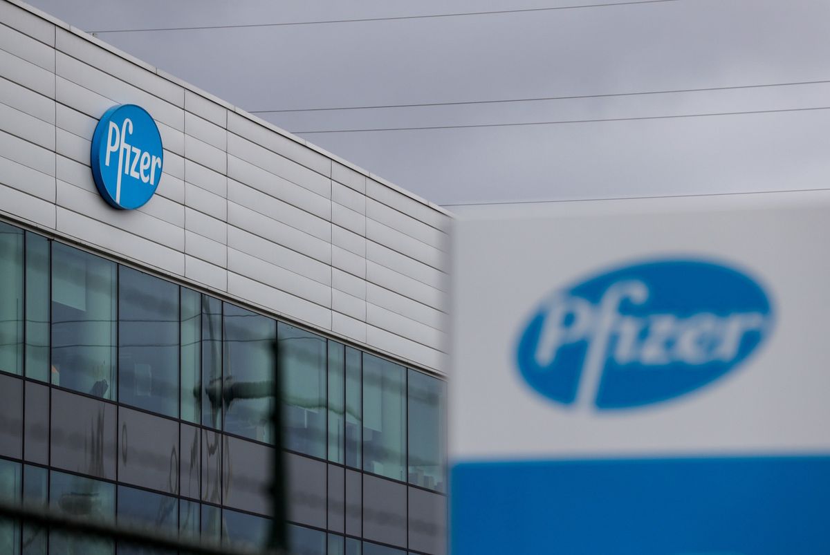 Szczepionka na COVID-19 opracowywana przez Pfizer PFE.N i BioNTech