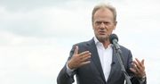 Tusk zwiedził podlaski szpital, w którym zakazano odwiedzin. Głosy oburzenia