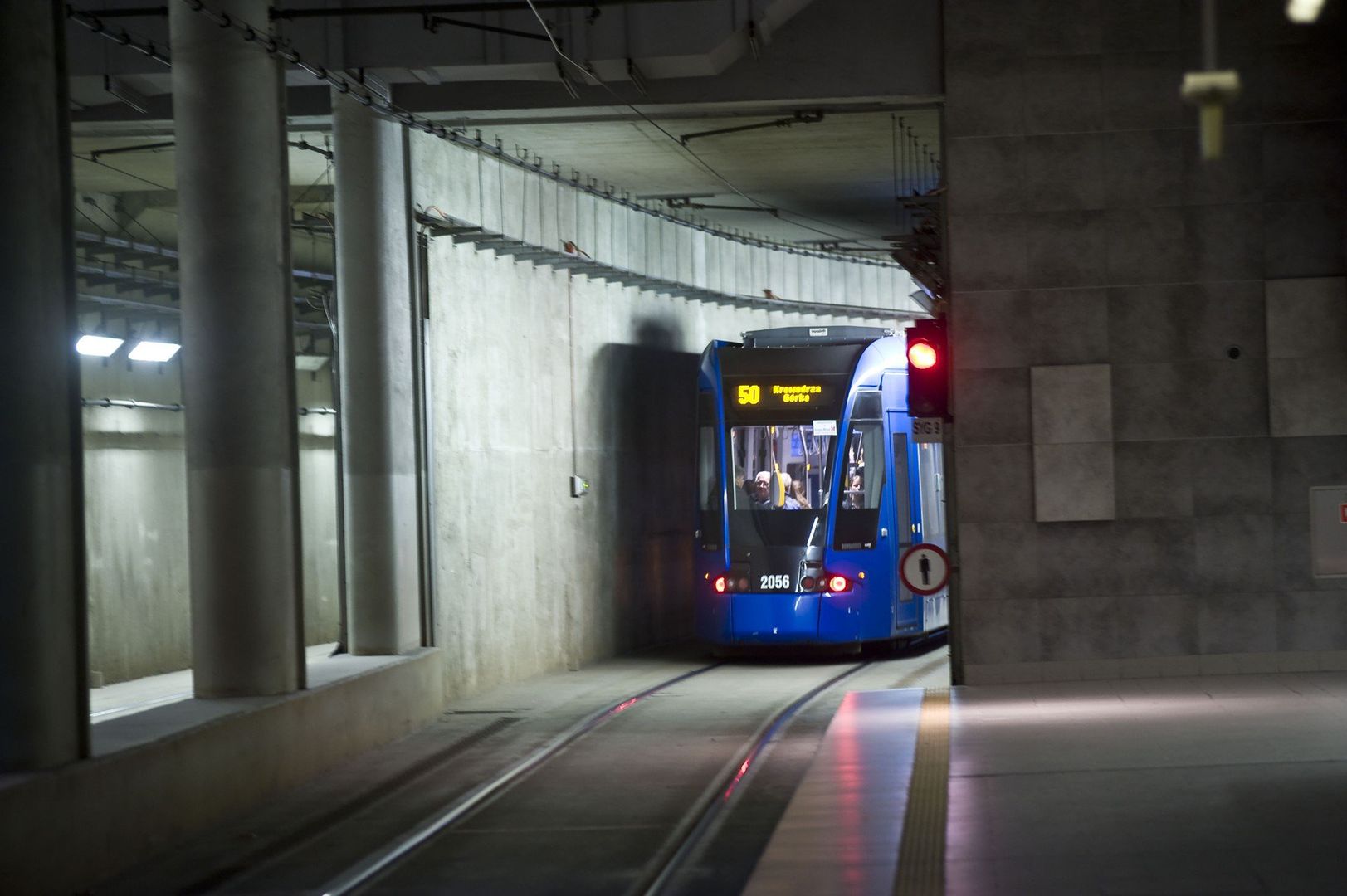 19.11.2014 KRAKOW ..TUNEL TRAMWAJ POD DWORZEC TUNEL TRAMWAJOWY TUNEL POLITECHNIKA FOT. WOJCIECH MATUSIK / POLSKAPRESSE GAZETA KRAKOWSKA