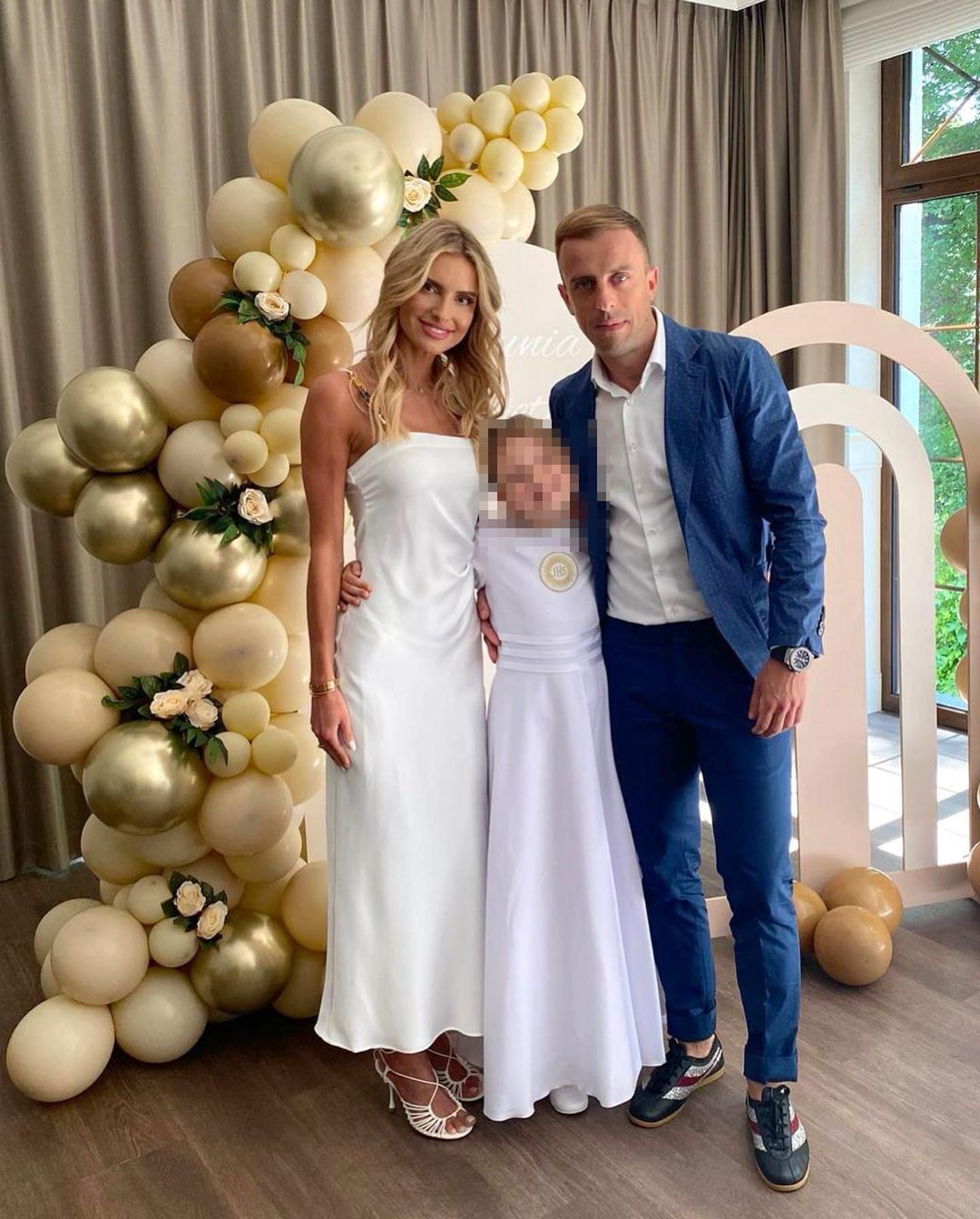 Kamil i Dominika Grosiccy wyrządzili 10-letniej córce komunię z pompą