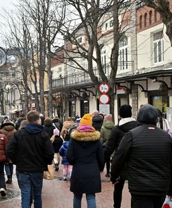 Ile zarabia kelnerka w Zakopanem? Kwota może zdziwić