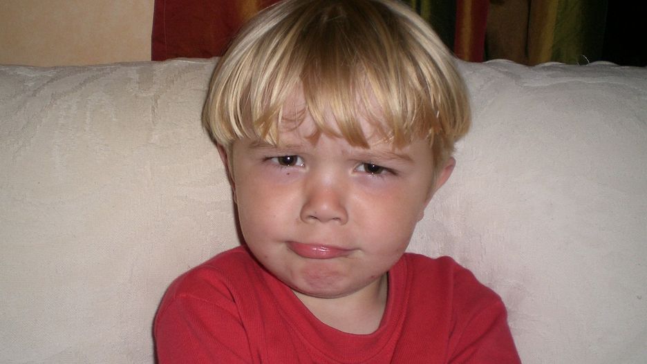 To przestroga dla rodziców. Robiąc to, zmieniają mózg dziecka