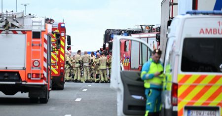 Groźny karambol w Belgii. Polska ciężarówka zmiażdżona