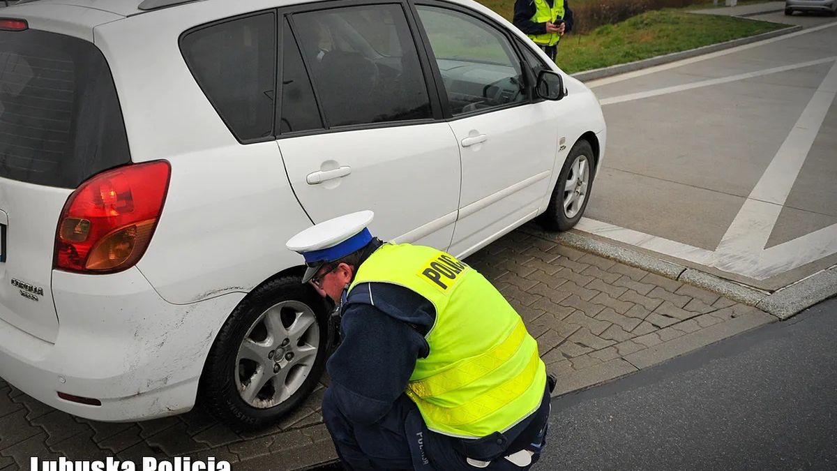 Policjant może skontrolować stan ogumienia