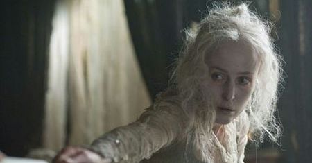 "Z archiwym X": Gillian Anderson promienieje!
