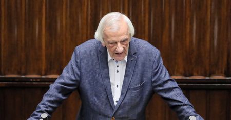Prezes PSL: hasła "polexit" nie wymyśliła opozycja. Terlecki: pan bezczelnie kłamie