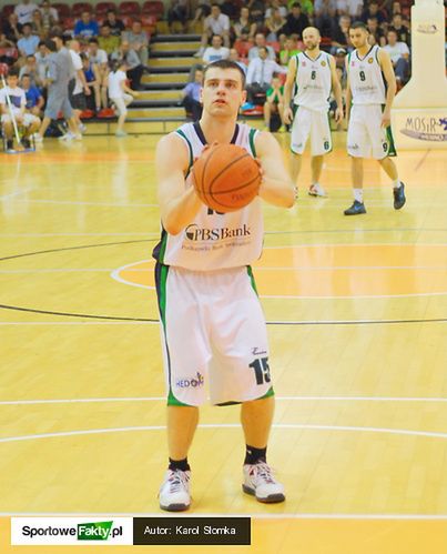 Kamil Łączyński ma za sobą świetny sezon na pierwszoligowych parkietach