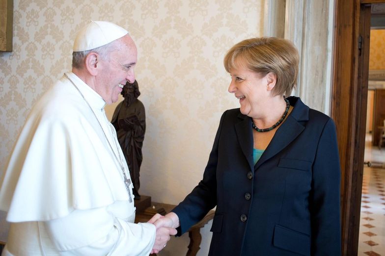 Papież Franciszek przyjął Angelę Merkel. Rozmawiali wyjątkowo długo