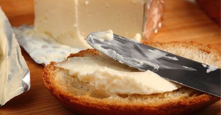 Najgorsze smarowidło do chleba. Polacy jedzą nagminnie