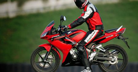 Od 24 sierpnia motocyklami z kat. B