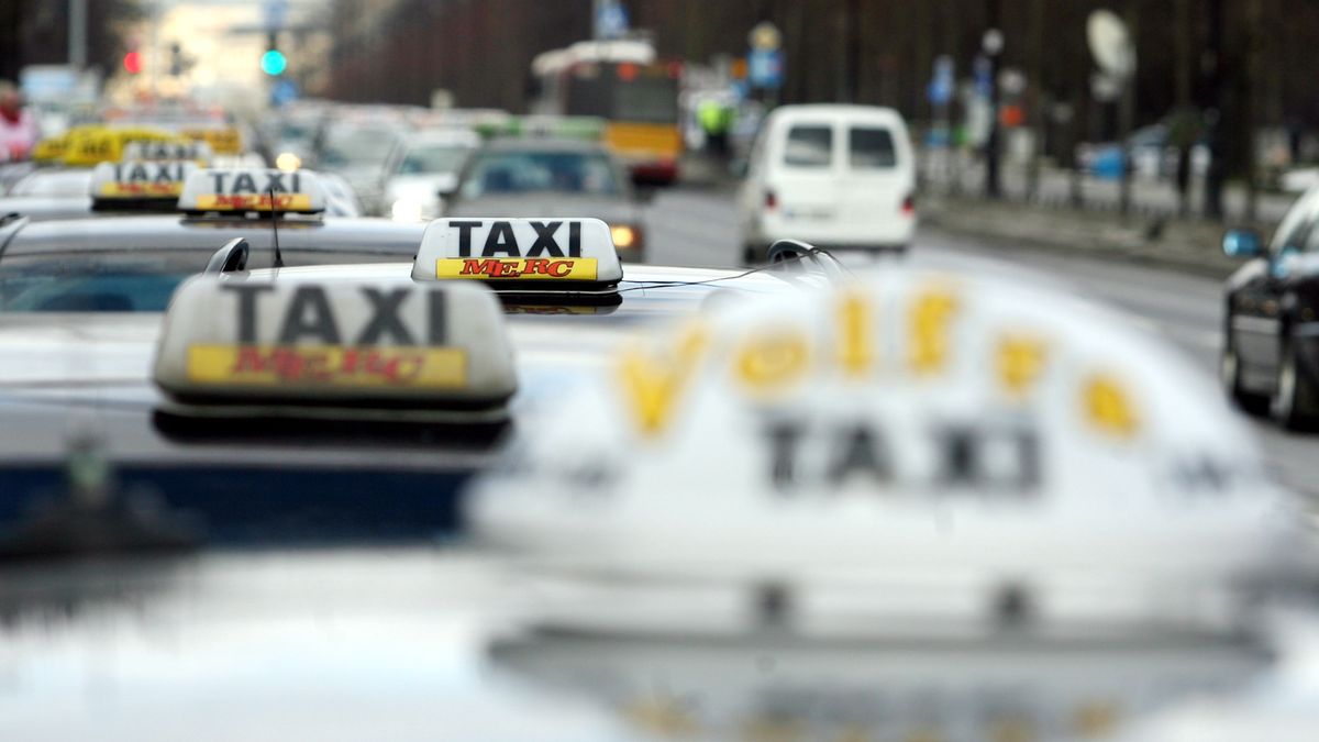 Kierowca taksówki zasłabł po narkotykach. Zdjęcie ilustracyjne