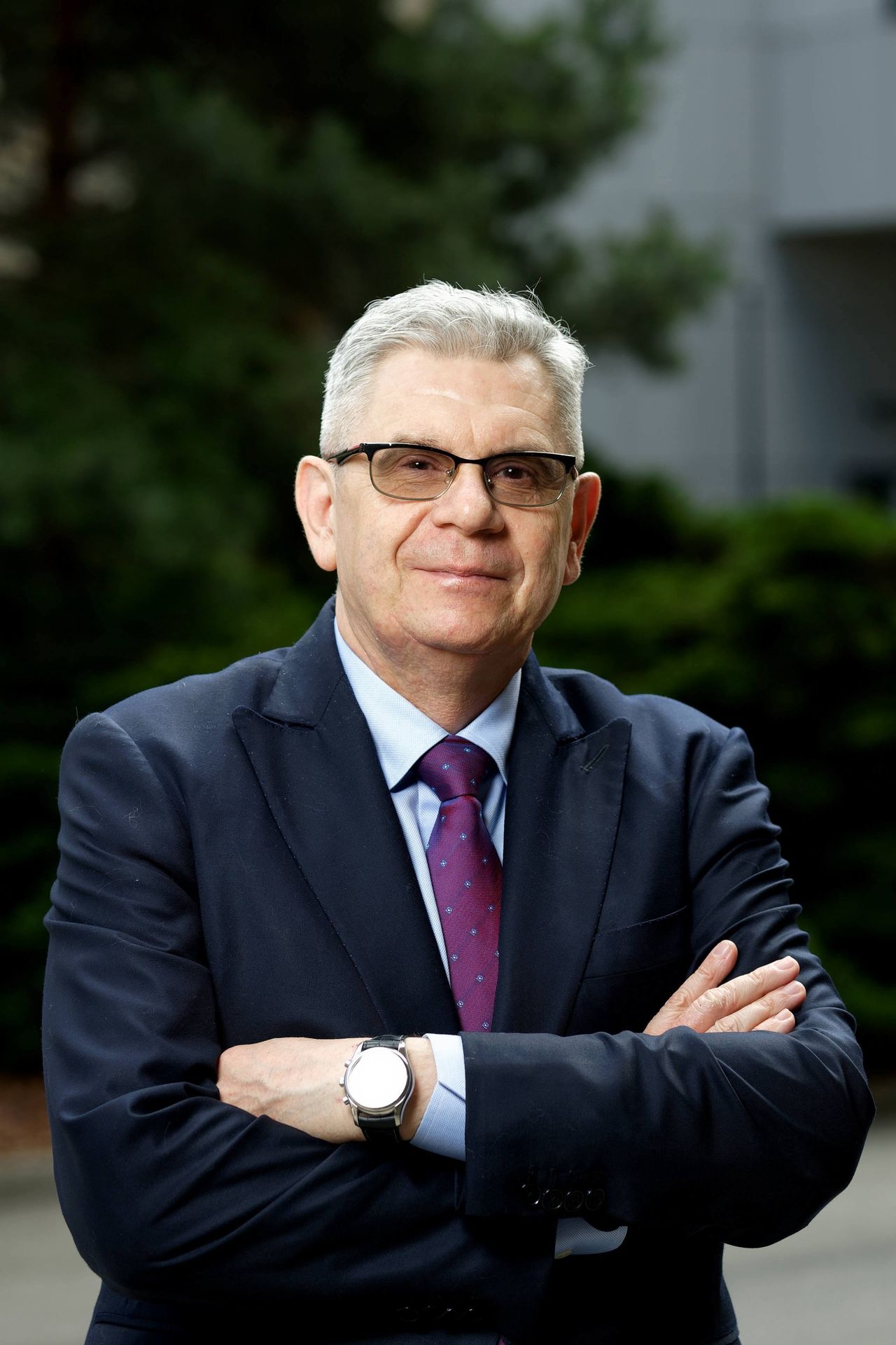 Jest kandydat na nowego prezesa UKE. Sprawdzamy jego CV