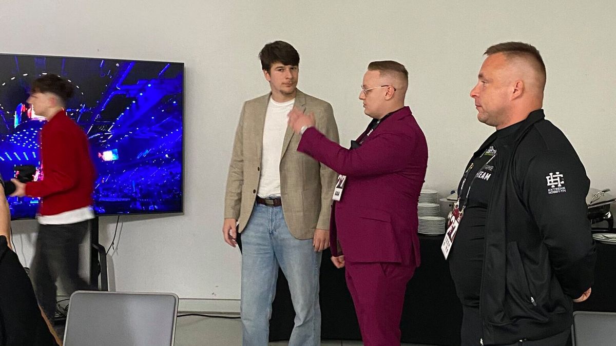 Twitter / Kamil Heppen / Daniel Nawrocki na Fame MMA