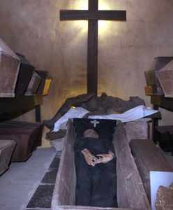 Tajemnice Gór Świętokrzyskich. Zagadkowe katakumby na Łysej Górze
