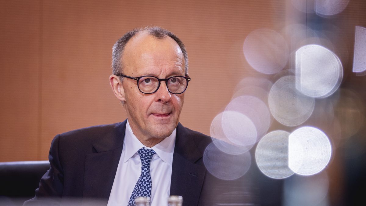 BERLIN, GERMANY - FEBRUARY 04: Friedrich Merz, Federal Chancellor, captured during a cabinett meeting on February 04, 2026 in Berlin, Germany. (Photo by Juliane Sonntag/Photothek via Getty Images)