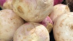 Brukiew - warzywo PRL-u, które dziś może pomóc jelitom, odporności i portfelowi