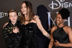 Angelina Jolie z dziećmi na premierze filmu. Jedno z nich bardzo przypomina Brada Pitta